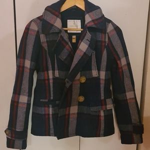 American eagle S blue/red plaid pea coat